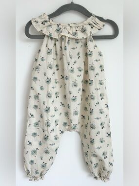 Like New! WREN Baby Floral Ruffle Neck Romper in Cream and Teal Size 6-12 Months